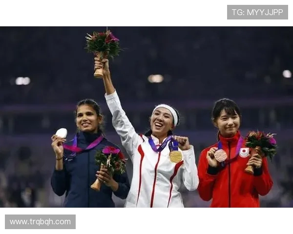 深圳排球队以66分稳居杯赛积分榜首位展现强劲实力 深圳排球队以66分稳居杯赛积分榜首位展现强劲实力