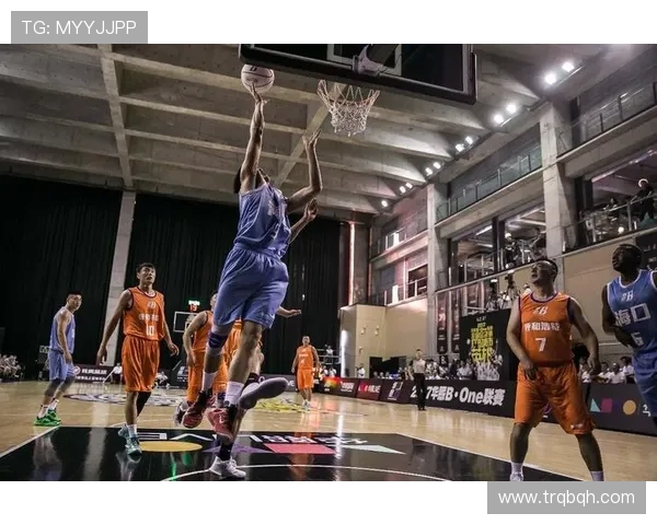 301飞马与狂热的激烈对决展现篮球魅力与团队精神的巅峰较量 301飞马与狂热的激烈对决展现篮球魅力与团队精神的巅峰较量