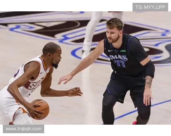 东契奇狂砍73分刷新现役得分纪录独行侠击败太阳终结其11连胜之旅