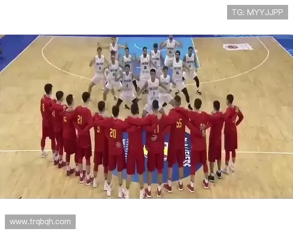 中国红队篮球迎战新西兰队全力争胜展现实力与团队精神