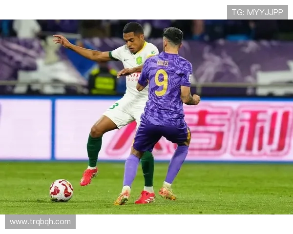 延边富德迎战天津泰达争夺中超联赛关键三分的激烈对决